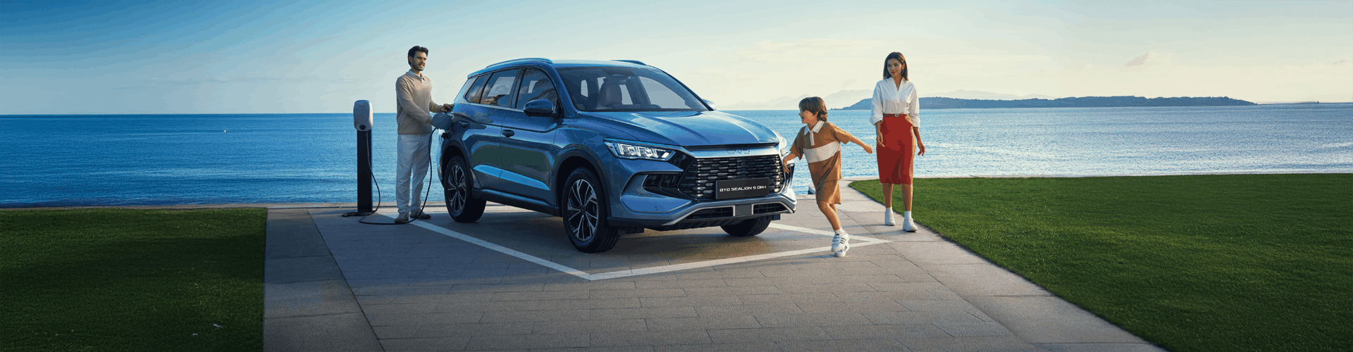 Profitez du BYD Sealion 5 DM-i à partir de 29 990€ ou de 329€ TTC/mois* !